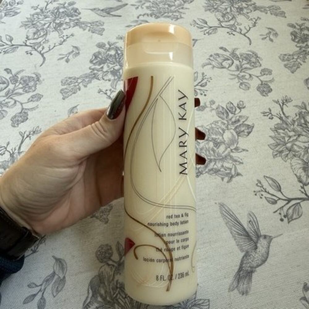 Mary Kay Red Tea & Fig Nourishing Body Lotion 8 oz New